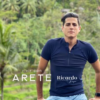 Lic. Ricardo González Faya