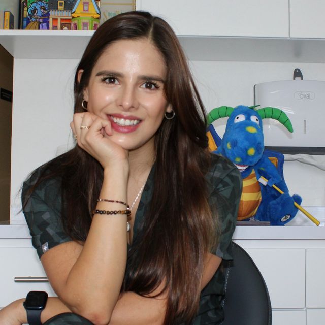 Pilar Rojas, Odontólogo pediatra Metepec