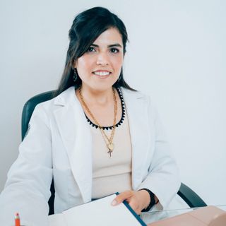 Ampliar imagen: Veronica Valles Ballesteros, Nutriólogo Monterrey