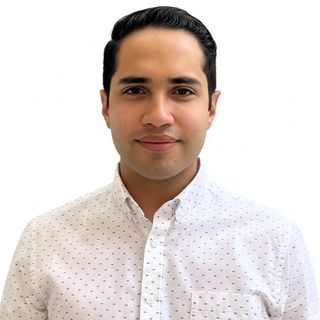 Lic. Javier Rosas Petriz