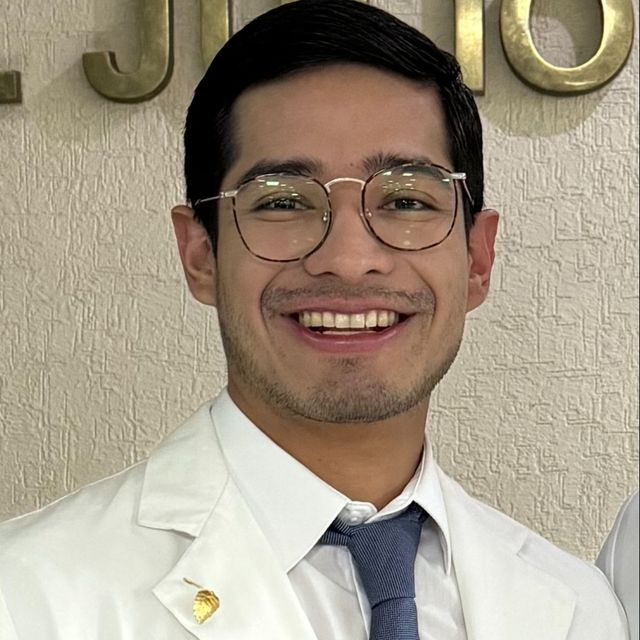 Gaston Felipe Aguilar Garcia, Ortopedista Cancun