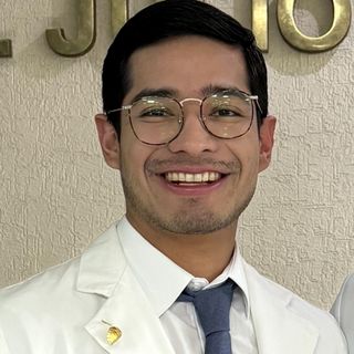 Ampliar imagen: Gaston Felipe Aguilar Garcia, Ortopedista Cancun