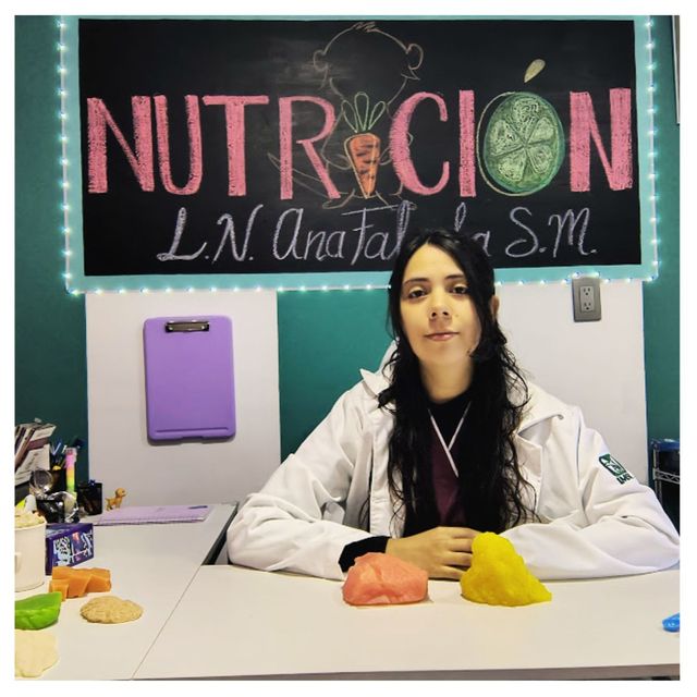 Ana Fabiola Sandoval Manzo, Nutriólogo Nezahualcóyotl