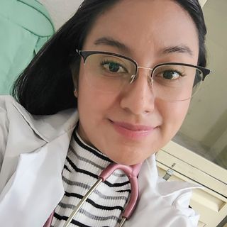 Ampliar imagen: Elisa Guerrero Rodríguez, Médico general Ciudad de México