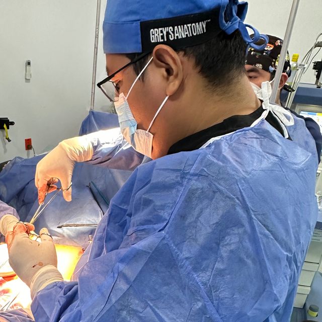 Manuel de Jesús  Zarate Cruz , Cirujano pediátrico Salina Cruz