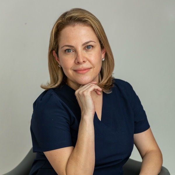 Rosa María Cárdenas Aguirre, Médico general Mérida