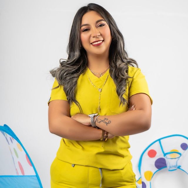 VANIA VELAZQUEZ GARCIA, Psicólogo Toluca