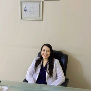 Ampliar imagen: Ana Paulina Ferrales Salcido, Otorrinolaringólogo Hermosillo