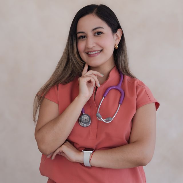 Yrazema Ramírez Menchaca, Reumatólogo Tijuana