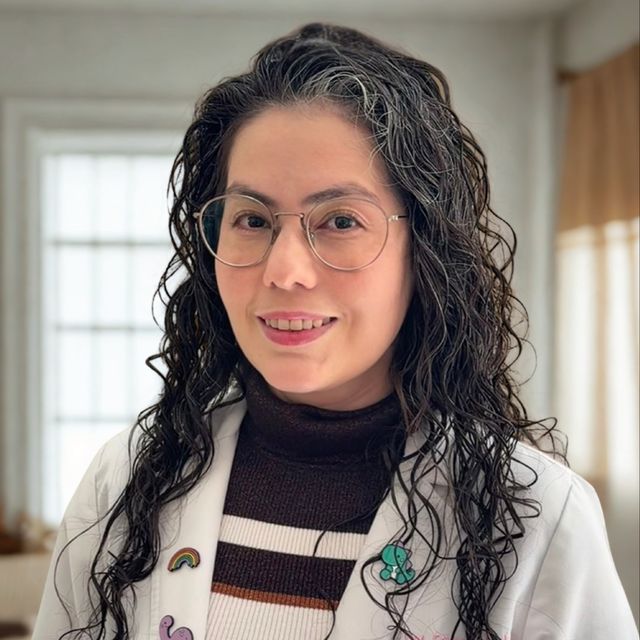 Carmen Curiel Iñiguez, Pediatra Ciudad de México