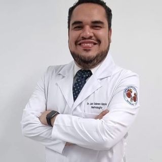Ampliar imagen: Luis Eduardo Cabrera García, Nefrólogo Tepeji del Rio