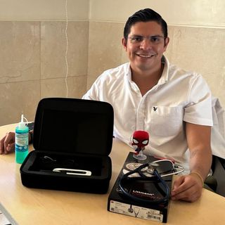 Ampliar imagen: Oswaldo Francisco Arias Aguilera, Internista Aguascalientes