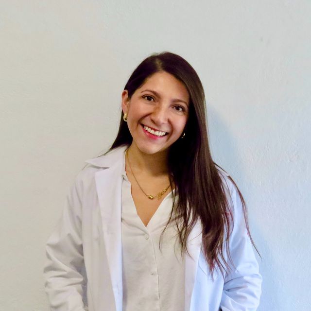 Alejandra Rojas, Médico general Tlalpan