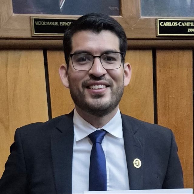 Francisco Javier Silva Rivera, Cirujano pediátrico Guadalajara