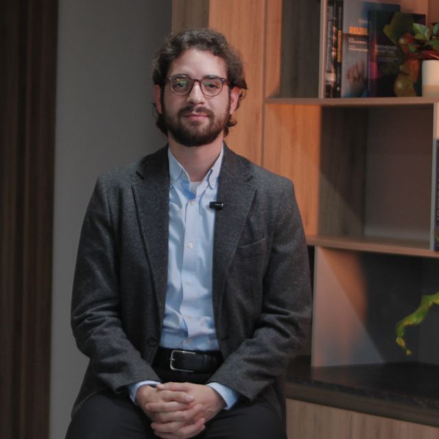 Santiago Torres Lizárraga, Reumatólogo Guadalajara