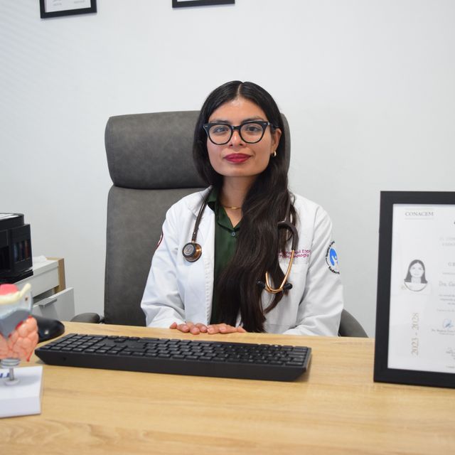 Carla Johana Paul Espinosa, Endocrinólogo Ensenada