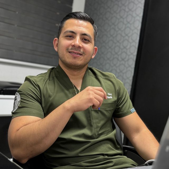 Alberto Gutiérrez Pérez, Traumatólogo Torreon