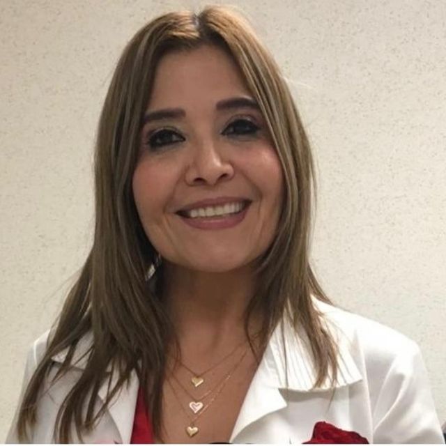 Adriana Cajero Avelar, Infectólogo pediatra Aguascalientes