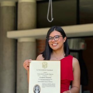Ampliar imagen: Perla Pescador Figueroa, Dentista - Odontólogo Celaya