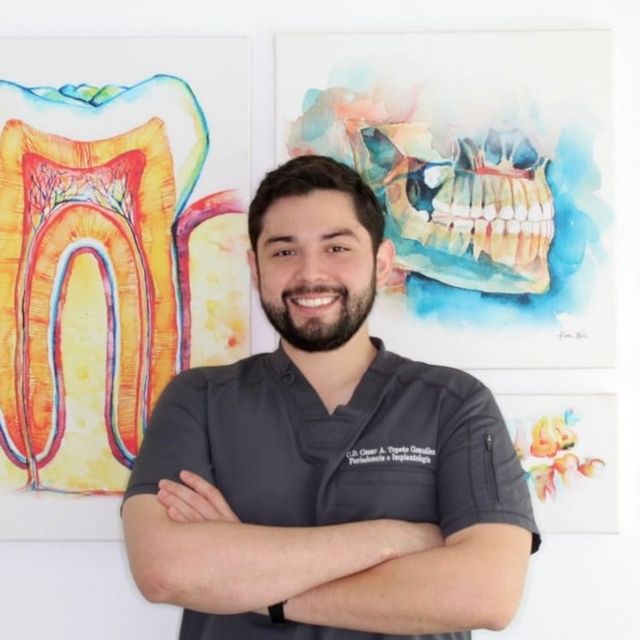 César A. Topete González, Dentista - Odontólogo Mazatlan