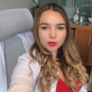 Ampliar imagen: Flor de Durazno Casillas Nuñez, Ginecólogo Naucalpan de Juárez