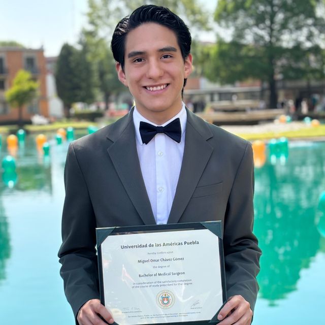 Miguel Omar Chavez Gomez, Médico general Puebla