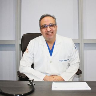 Ampliar imagen: Ziad Abo Harp Hasan, Cirujano general Naucalpan de Juárez