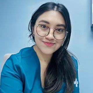 Ampliar imagen: Karina Arias Callejas, Reumatólogo Iztapalapa