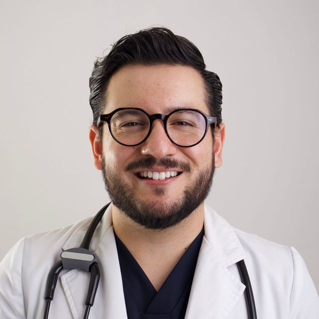 Carlos Arturo Camberos Mercado, Oncólogo médico Ciudad de México