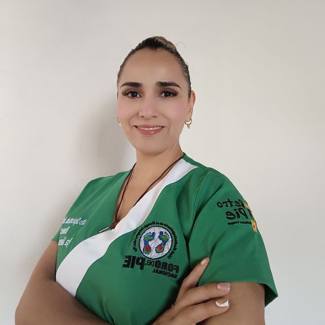 Vanessa De los Cobos, Podólogo Guanajuato