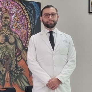 Dr. Roberto Soto Suárez