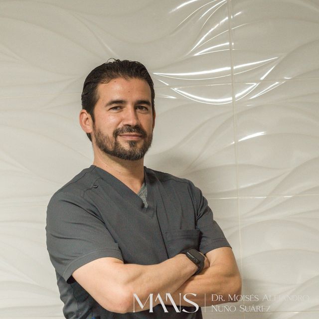 Moises Alejandro Nuño Suarez, Oftalmólogo Guadalajara