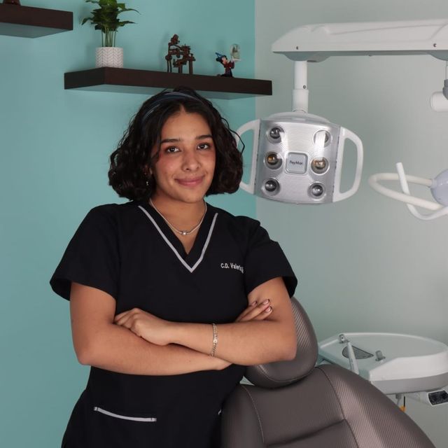 Valeria Sánchez, Dentista - Odontólogo Mérida