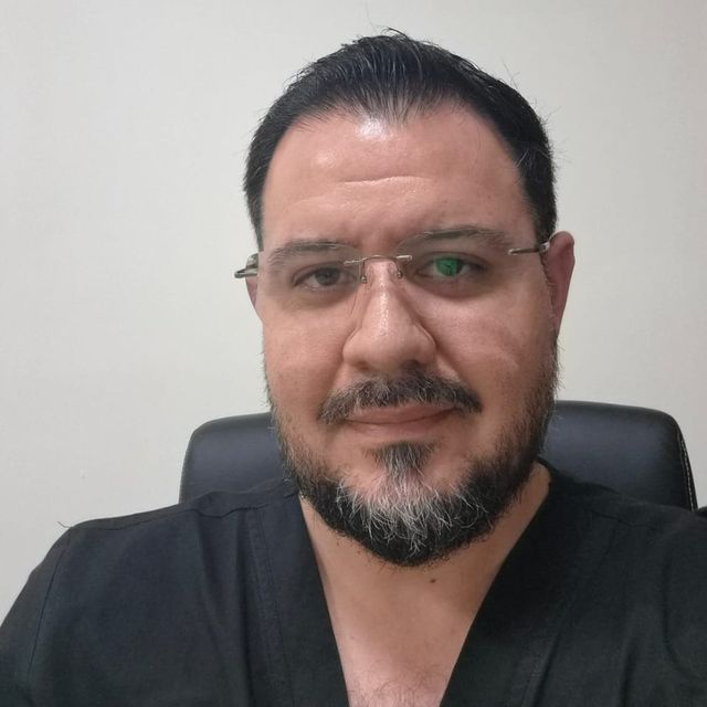 JOSE LUIS FLORES O., Traumatólogo Ameca