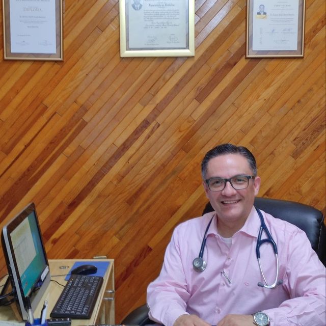 Gustavo Adolfo Huerta Bañuelos, Cardiólogo Durango