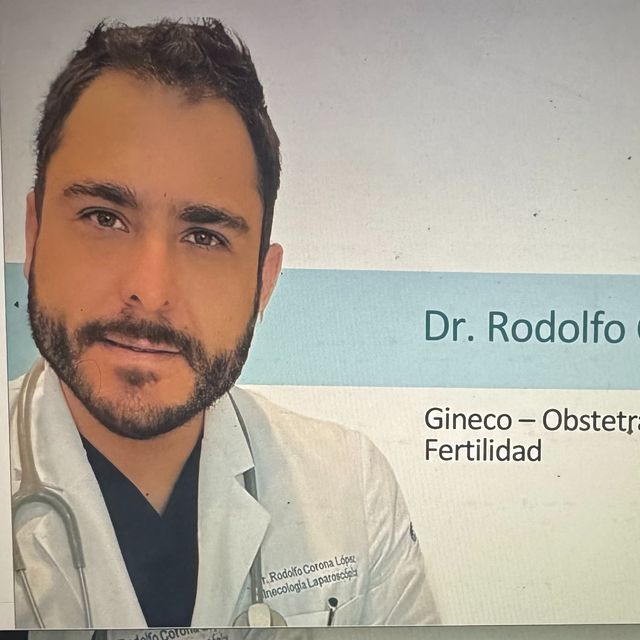 Rodolfo Corona López, Ginecólogo Guadalajara