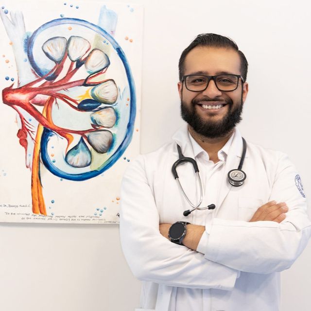 Roberto de Jesús García Avilés, Nefrólogo Metepec