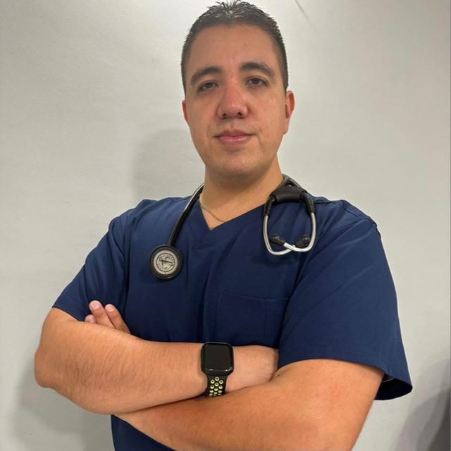 Jose Manuel Ramírez Lugo, Especialista en Medicina Crítica y Terapia Intensiva Toluca de Lerdo