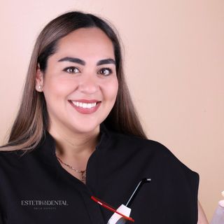 Ampliar imagen: Alex Sandra Negrete Avena, Ortodoncista Tijuana