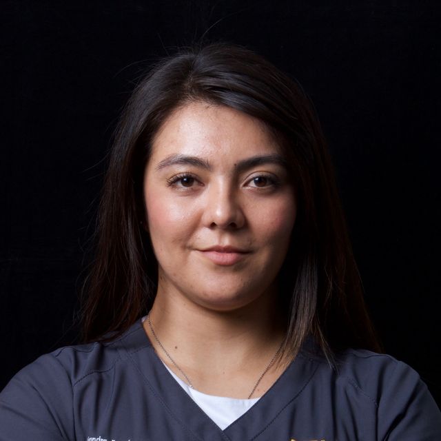 Alejandra Fernandez, Dentista - Odontólogo Guadalajara
