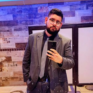 Ampliar imagen: Fermin Isidro Cervantes Muñoz, Psicólogo Mexicali