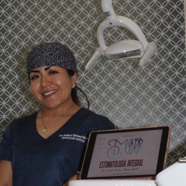 Ariadna Berenice Mendoza, Dentista - Odontólogo Puebla