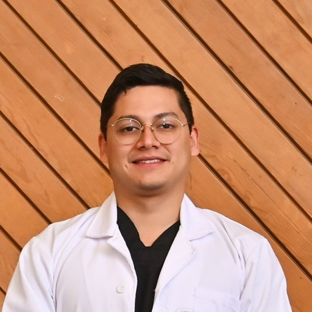 José Ovidio Tapia González , Otorrinolaringólogo Pachuca
