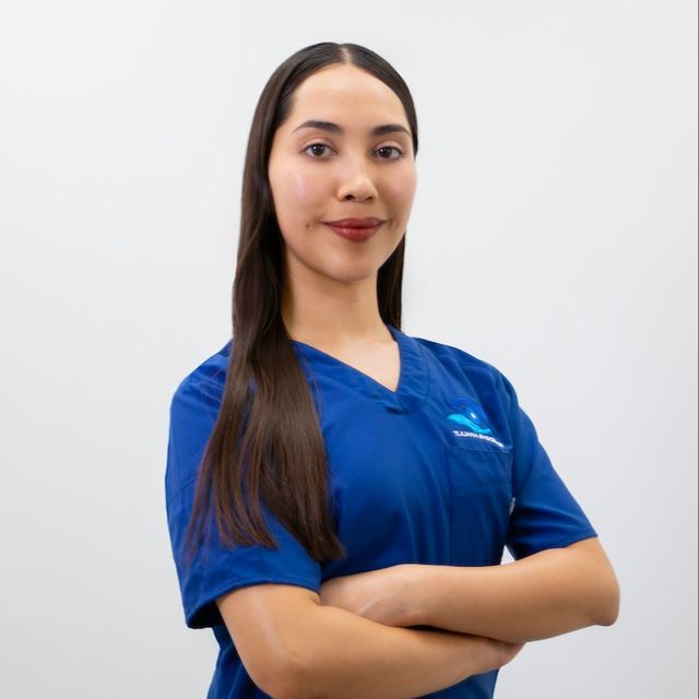 Yoatshyn Lizbeth Zatarain Benítez, Optometrista Tijuana