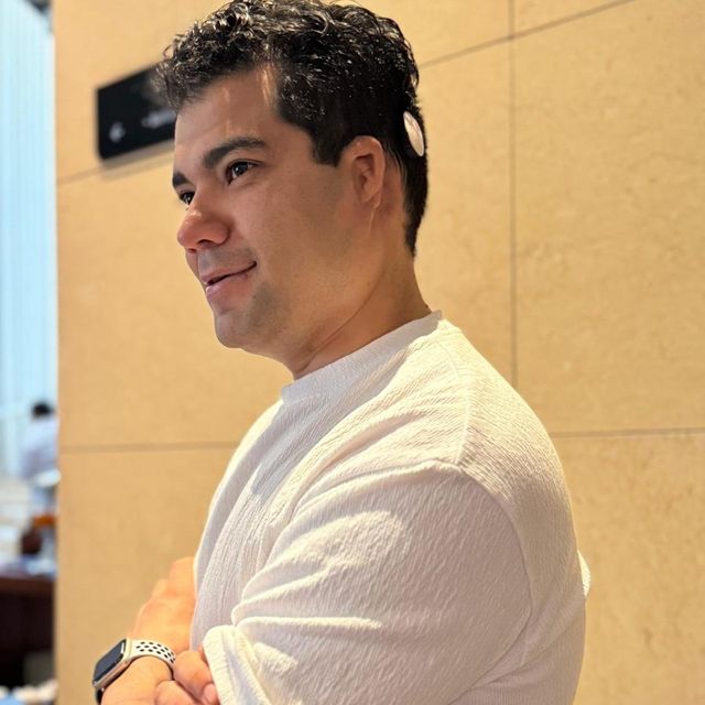 Juan Pablo Valadez Murillo, Médico general Guadalajara