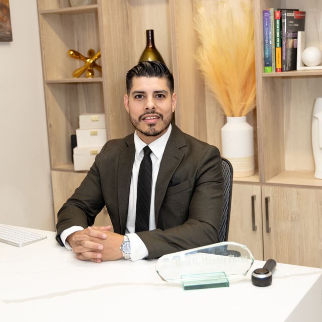 Raúl Gerardo Méndez Flores, Dermatólogo Chihuahua