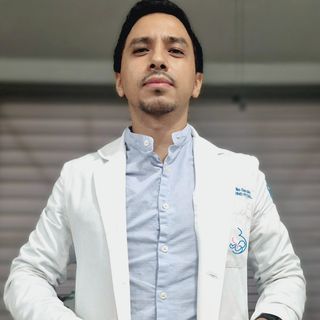 Ampliar imagen: Ricardo Daniel Villa Garcia, Ginecólogo Playa del Carmen