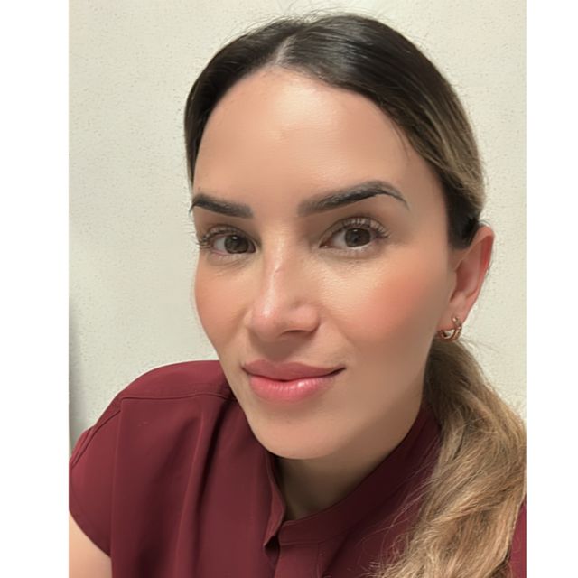 Cyndi Lopez Bojorquez, Ginecólogo Nogales