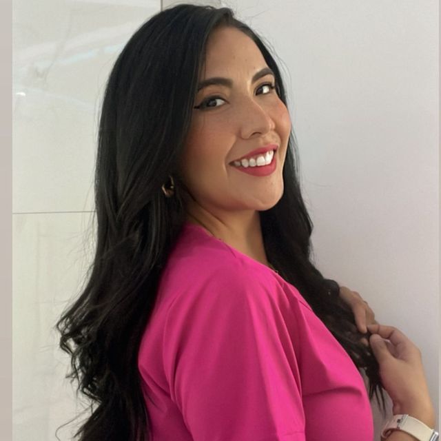 Daniela Michelle Alatorre Olvera, Dentista - Odontólogo Zapopan