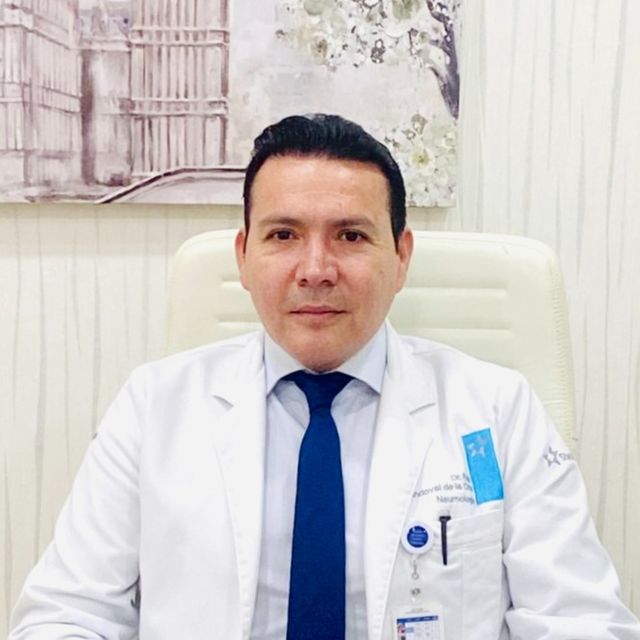 Raùl Sandoval de la Cruz, Neumólogo Huixquilucan